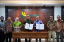 Penandatanganan Nota Kesepahaman/Memorandum of Understanding (MoU) yang berlangsung di Kantor Kementerian Koperasi (Kemenkop), Jakarta, Kamis (2/7).