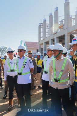 Dorong Pendidikan Berkualitas, Pembangunan SMA Unggul Garuda Baru di Konawe Selatan Hampir Selesai